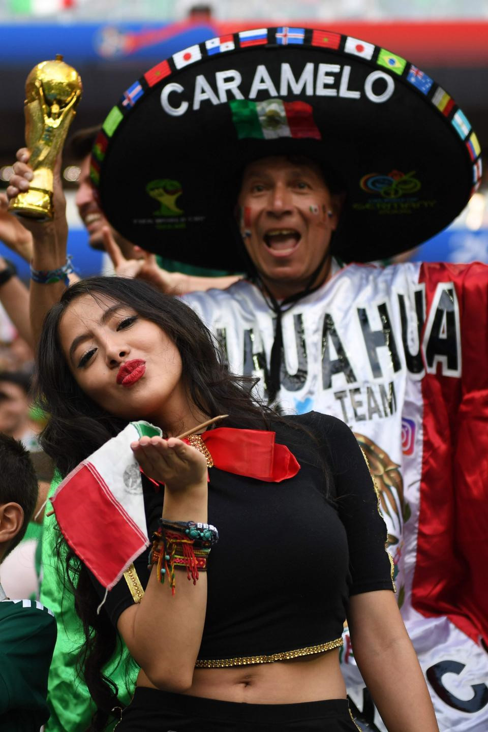Khán giả Mexico đổ xô nghe Kpop để &#34;tri ân&#34; tuyển Hàn Quốc - 1