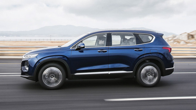 Hyundai công bố giá bán SantaFe 2019: Dự kiến về Việt Nam hơn 1 tỷ đồng - 2