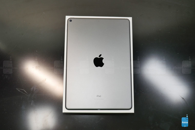 Khui hộp iPad Air 2019 siêu &#34;hot&#34; - 2