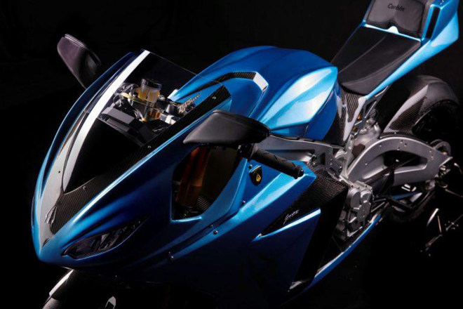Lightning Strike: Sportbike chạy điện mạnh mẽ không kém xe chạy xăng - 1
