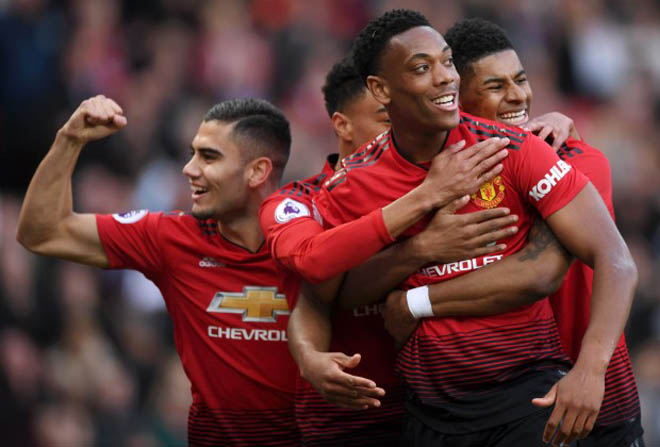 Wolverhampton - MU: Quyết rửa hận FA Cup, giật top 3 từ tay Arsenal - 1