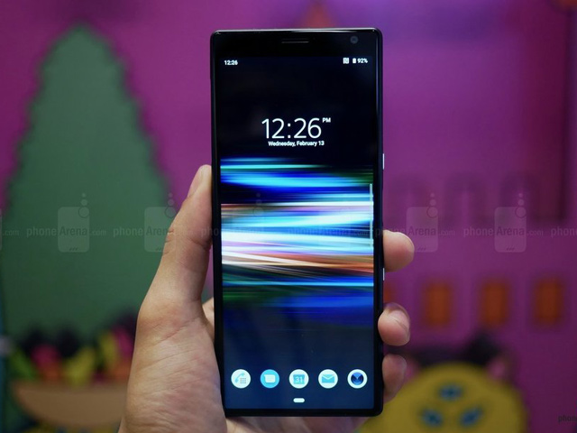 Xperia 1 mới lộ giá, Xperia 2 đã chuẩn bị chiếm sóng