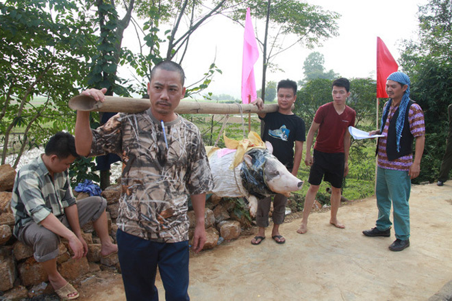 Dàn sao &#34;Đại gia chân đất&#34; nói gì khi &#34;Cu Thóc&#34; bị bắt quả tang dùng ma túy? - 3