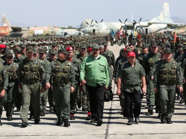 Nga: Không có chuyện Venezuela trở thành Syria thứ hai