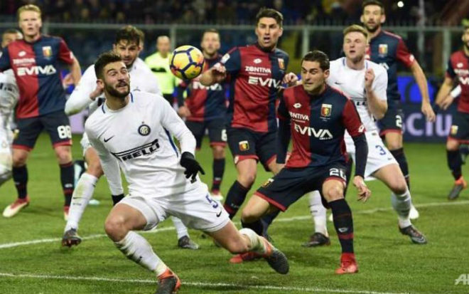Genoa - Inter: Thẻ đỏ & 4 &#34;cú đấm&#34; đầy uy lực - 1