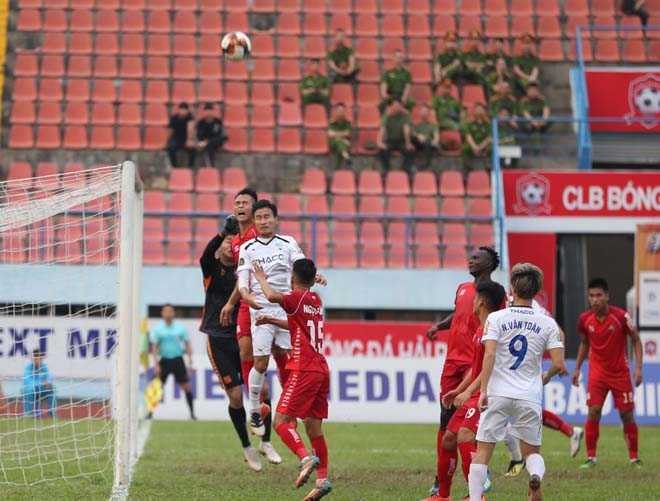 Hải Phòng - HAGL: Tuấn Anh trở lại, nỗi đau bỏ lỡ penalty - 1