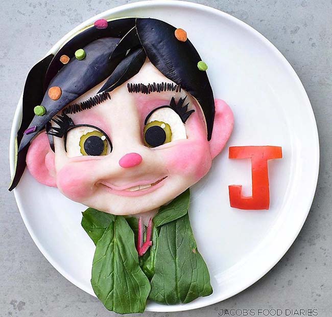 Vanellope Von Schweetz &#34;Wreck It Ralph&#34; từ khoai tây nghiền, cà tím, rau diếp, dưa chua, ớt đỏ.