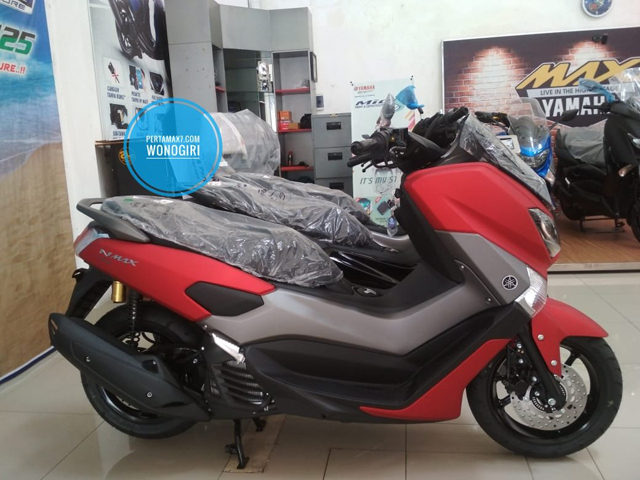 Yamaha Nmax 155 2019 ”quý phái” hơn trong tùy chọn màu mới