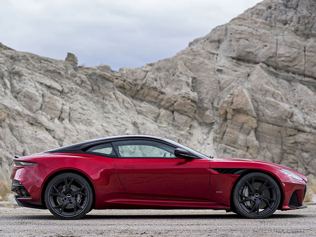 Aston Martin Hồ Chí Minh chính thức nhận đặt hàng DBS Superleggera – sự hồi sinh của một huyền thoại