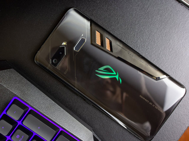 Asus chuẩn bị ra mắt ROG Phone 2, game thủ vỡ òa sung sướng