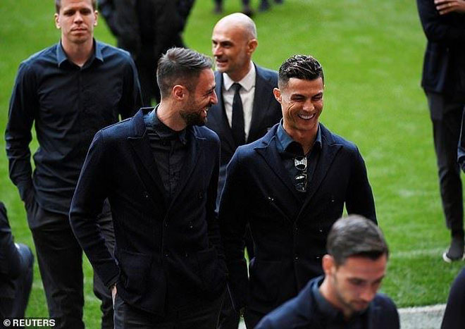 Ajax - Juventus: Đợi Ronaldo &#34;đại náo&#34; Johan Cruyff Arena - 2