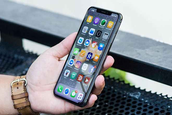 Iphone X gây sốt thị trường khi giá giảm mạnh chỉ còn hơn 14 triệu đồng - 2