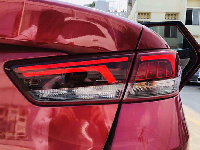 Xe hạng D giá hạng C, 02 phiên bản Kia Optima đã có mặt tại các đại lý - 4