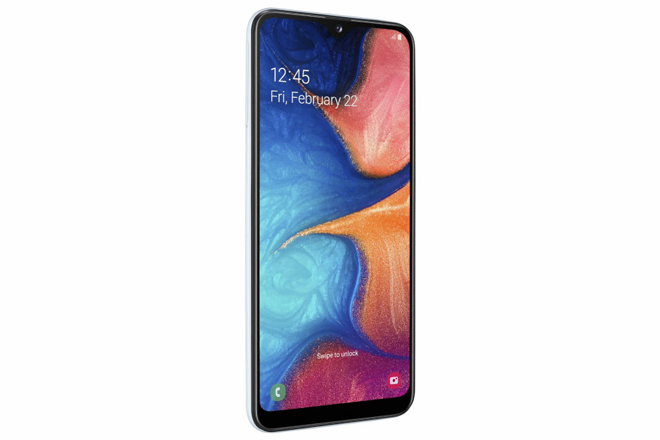 Samsung tung nốt Galaxy A40 và A20e giá mềm - 1