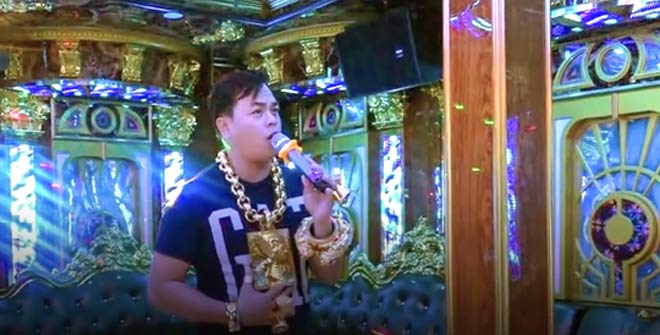 Phát hiện bao nhiêu ma túy trong karaoke do đại gia Phúc XO điều hành? - 1