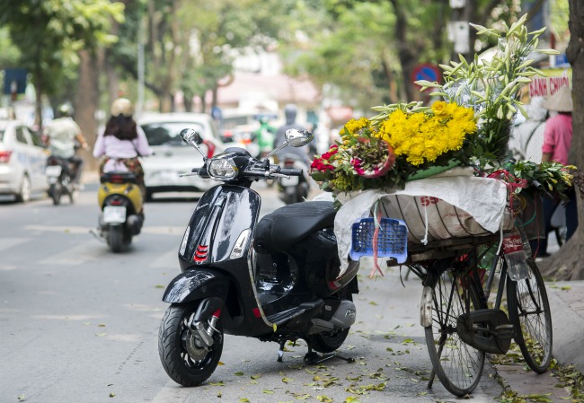 Đẹp lạ và sang giữa phố phường.