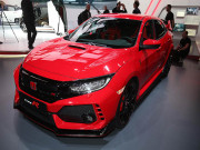 Tin tức ô tô - Với màu đỏ quyền lực Honda Civic Type R với bản nâng cấp bodykit từ Mugen