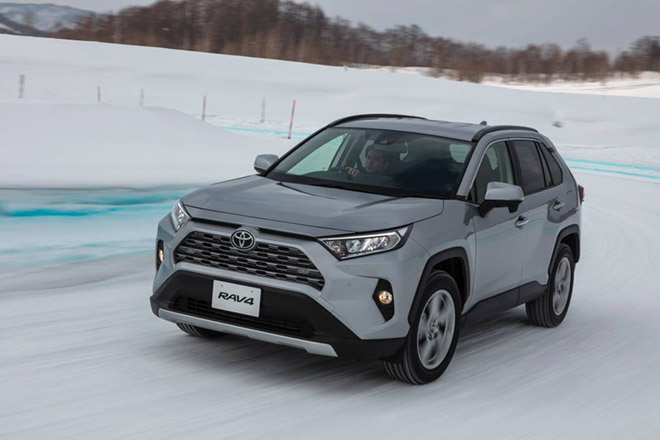 Toyota RAV4 2019 ra mắt tại Nhật với nhiều sự khác biệt ở động cơ - 4