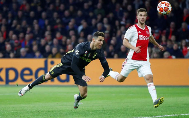 HLV Ajax gây sốc Juventus Cúp C1: Tuyên bố không &#34;thèm&#34; kèm Ronaldo - 1