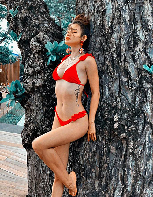 Không còn nghi ngờ gì nữa, đây chính là &#34;nữ hoàng bikini&#34; showbiz Việt! - 3