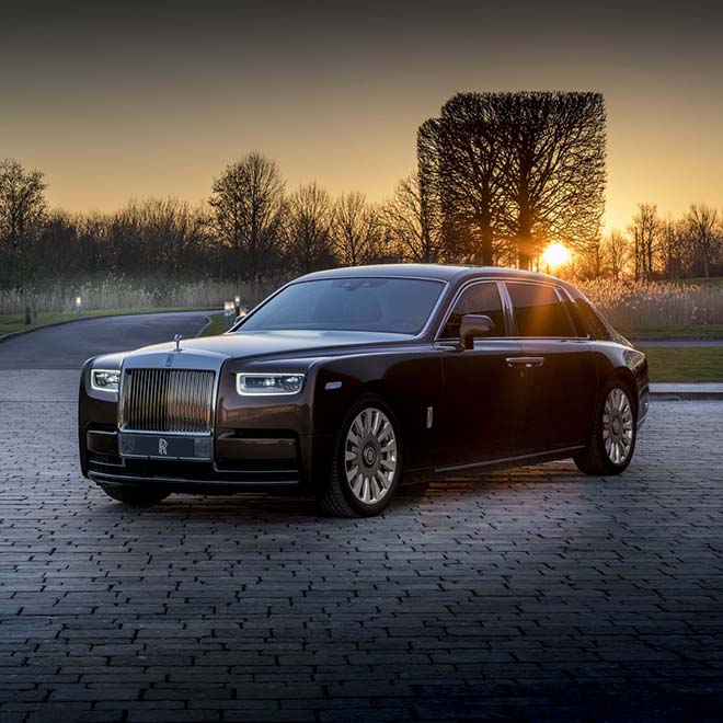 Chào hàng loạt siêu phẩm, Rolls-Royce khiến các đại gia Trung Quốc mãn nhãn - 1