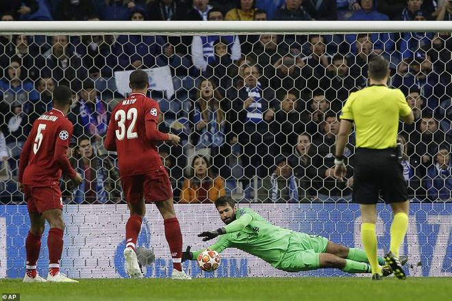 Liverpool hủy diệt Porto cúp C1: Salah bừng sáng, đánh sập &#34;hang rồng&#34; - 2