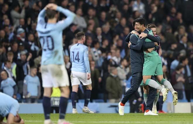 Man City lo &#34;thảm họa kép&#34;: Run rẩy trước &#34;gọng kìm&#34; Tottenham - MU - 1