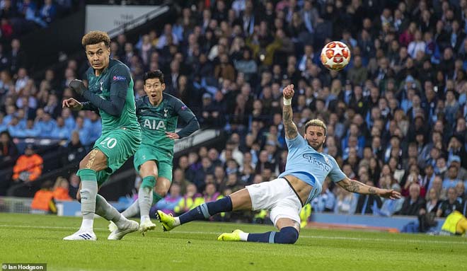 Cúp C1 điên rồ: 11 phút 4 bàn, Man City - Tottenham cống hiến nhất lịch sử - 3