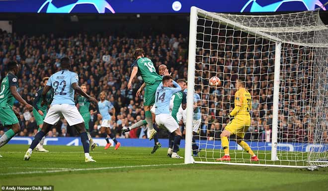 Cúp C1 điên rồ: 11 phút 4 bàn, Man City - Tottenham cống hiến nhất lịch sử - 10