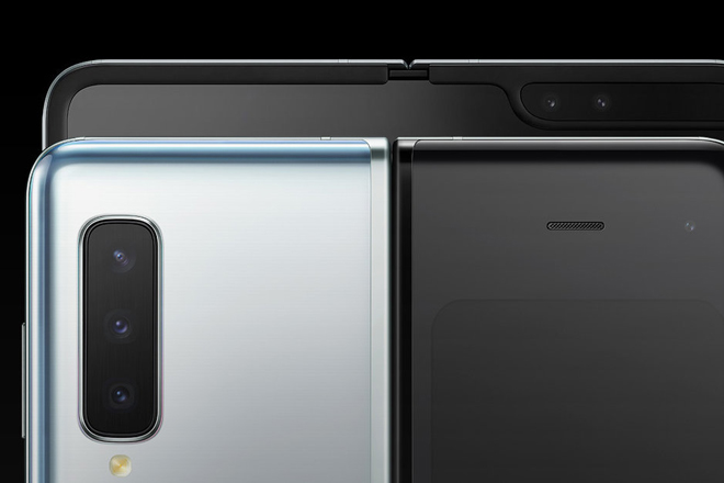Galaxy Fold sẽ mở ra cánh cửa cho smartphone có màn hình gập lại tương lai - 1