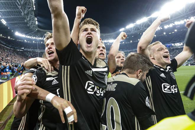 Ajax khuynh đảo cúp C1: Biệt đội tuổi teen vụt sáng 300 triệu euro - 2