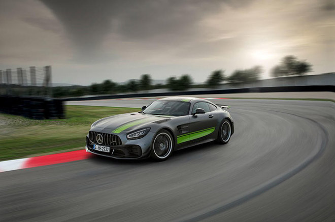 Mercedes-AMG GT Black Series: Mẫu xe nhanh nhất, mạnh nhất của Mercedes sắp trình làng - 1