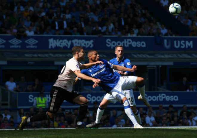 Everton - MU: Tỷ số kinh hoàng, 4 bàn sấp mặt - 1