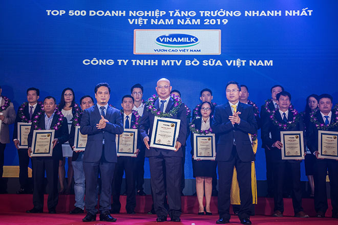 Công ty bò sữa Việt Nam thuộc Vinamilk lọt top tăng trưởng nhanh nhất Việt Nam - 1