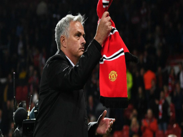 MU lại khủng hoảng: Jose Mourinho quá đúng, Top 4 là điều kỳ diệu - 1