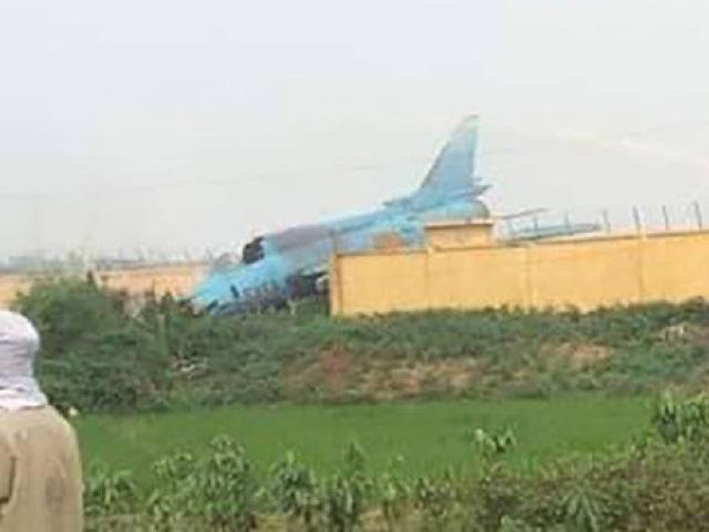 Bộ Quốc phòng thông tin nguyên nhân máy bay Su-22M4 gặp sự cố, phi công phải nhảy dù