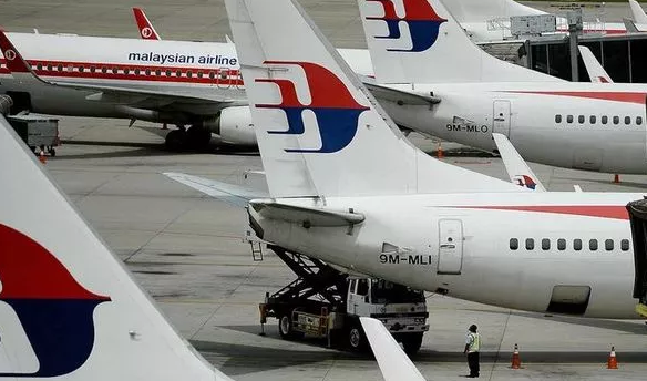 Cảnh báo nứt trên thân Boeing 777 hai ngày trước vụ mất tích MH370 - 1