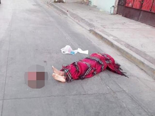 Băng đảng Mexico đại chiến, xác người không đầu nằm rải rác trên đường phố