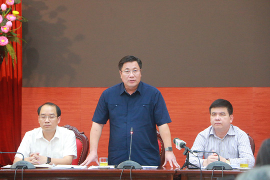 Chủ tịch quận ở Hà Nội công khai giải thích việc bị &#34;tố&#34; dùng bằng &#34;ma&#34; - 1