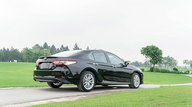 Toyota Camry 2019 chính thức chào sân, hứa hẹn giữ vững ngôi vua doanh số cùng phân khúc - 6