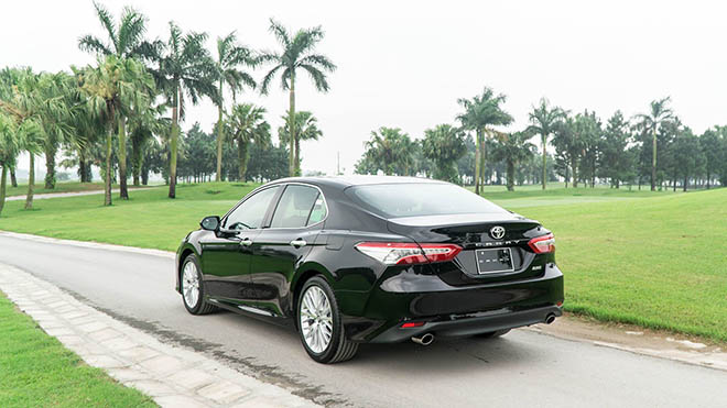 Toyota Camry 2019 chính thức chào sân, hứa hẹn giữ vững ngôi vua doanh số cùng phân khúc - 3