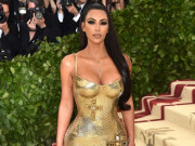 Thời trang - Đế chế Kardashian oanh tạc làng thời trang bằng cách nào?