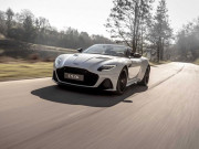 Tin tức ô tô - Ra mắt DBS Superleggera Volante 2019 hứa hẹn sẽ là siêu xe mui trần mạnh nhất của Aston Martin