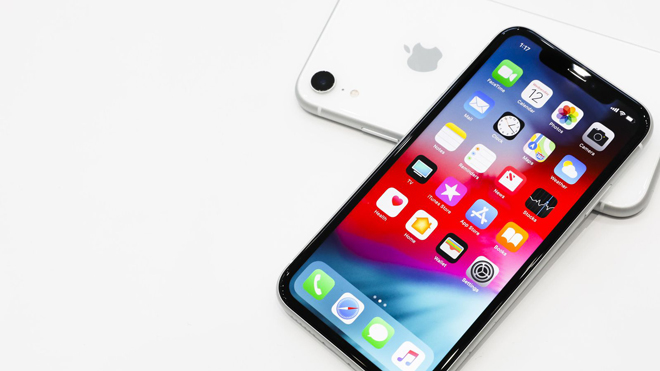 Sốc: CEO của Apple khuyên người dùng bớt &#34;nghiện&#34; iPhone - 2