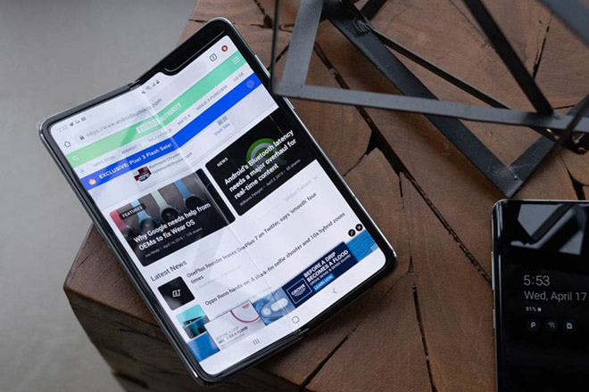 Ít nhất 2 smartphone gập lại kiểu mới đang được Samsung ấp ủ - 1