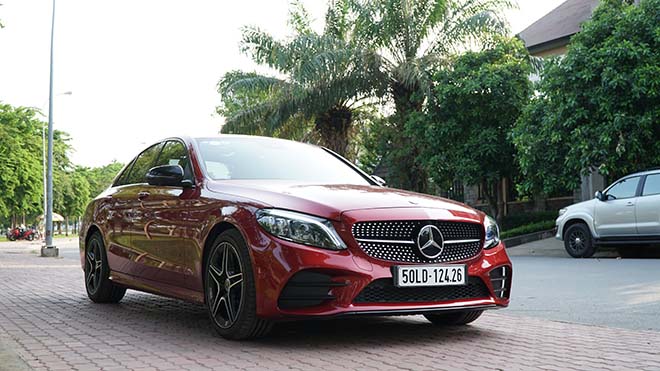 Bảng giá xe Mercedes C200, C250, C300 AMG mới nhất cùng nhiều ưu đãi khi mua xe trong tháng này - 9