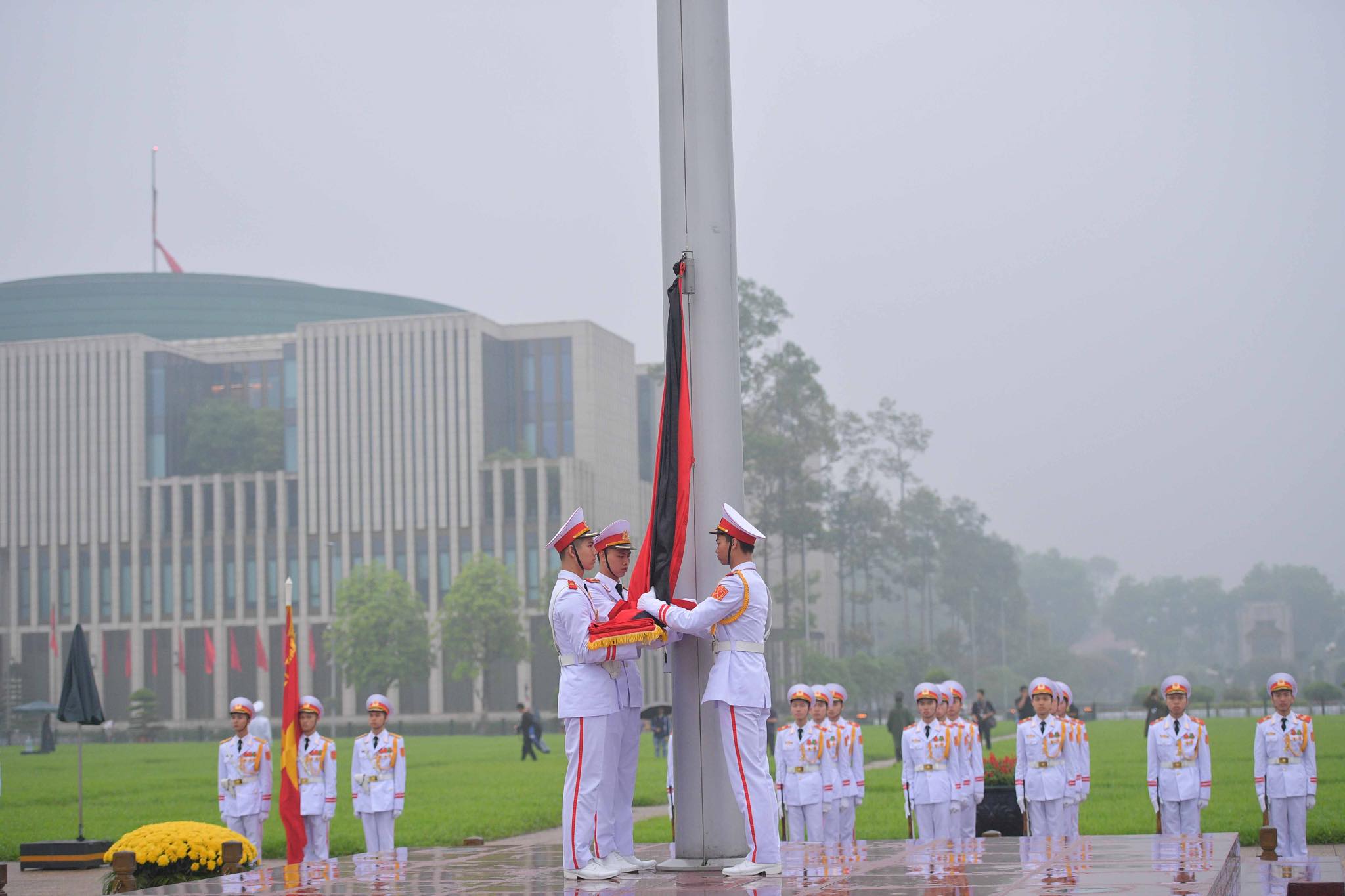 Lễ thượng cờ rủ quốc tang Đại tướng Lê Đức Anh - 1