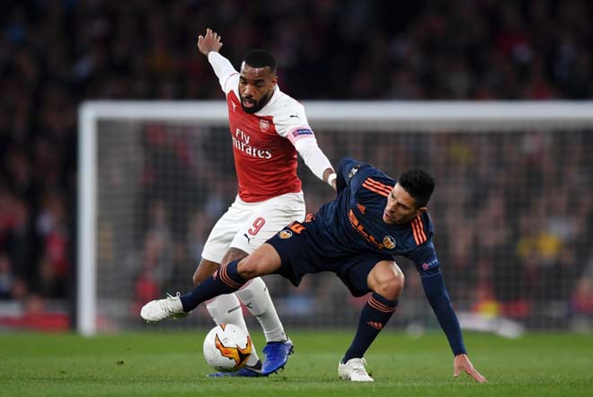 Arsenal - Valencia: Song sát lập công, ngược dòng mãn nhãn - 1