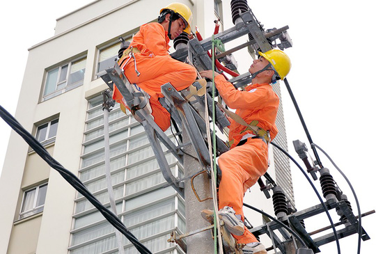 Bộ Công Thương lập 3 đoàn kiểm tra việc điều chỉnh tăng giá điện 8,36% - 1