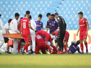 Bóng đá - Rực lửa V-League: Sao Bình Dương va chạm kinh hoàng, vào viện cấp cứu